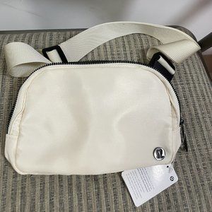 lululemon bag